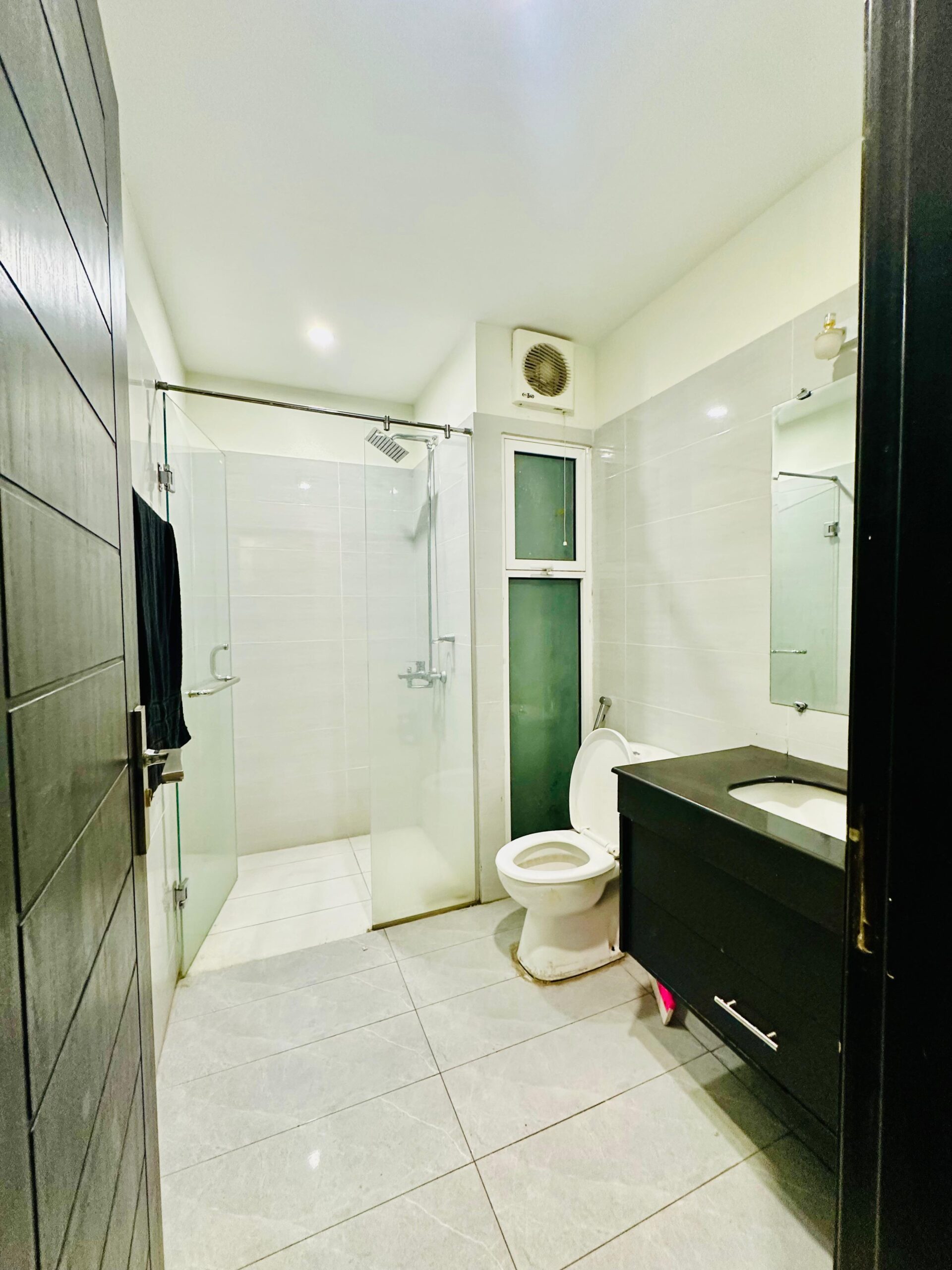 WhatsApp Image 2025-10-21 at 4.41.33 AM (2)