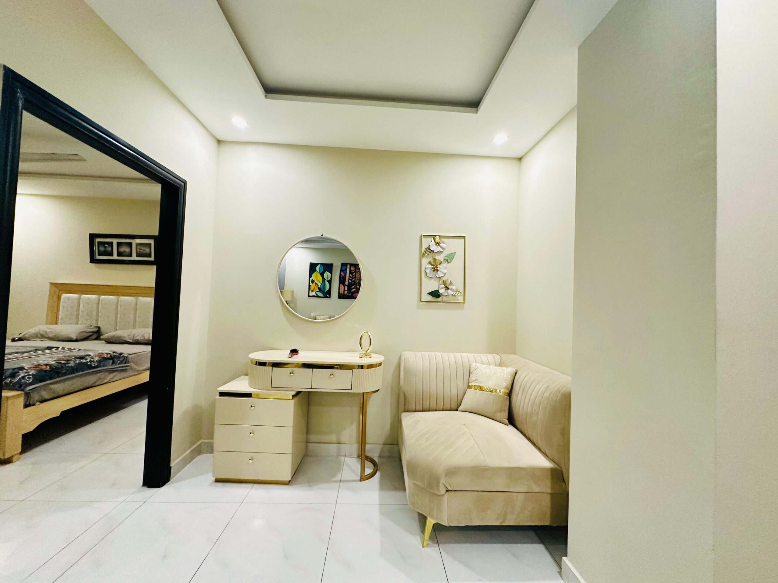 WhatsApp Image 2025-10-21 at 4.41.34 AM (3)