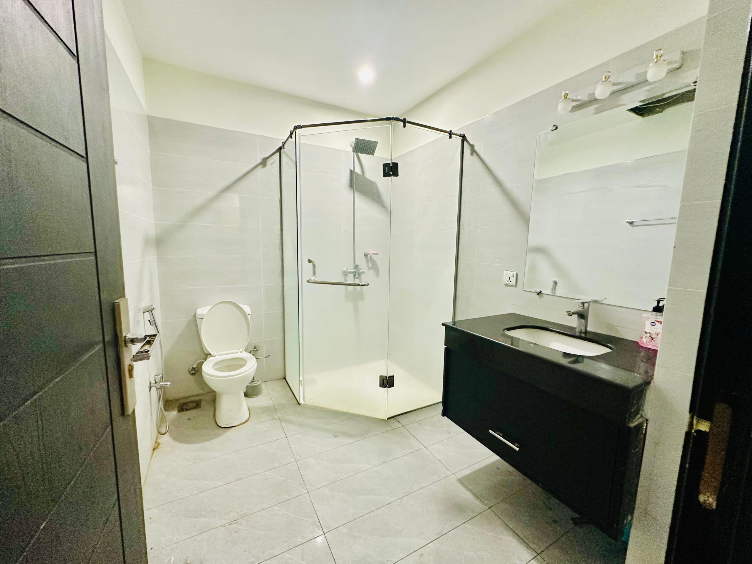 WhatsApp Image 2025-10-21 at 4.41.35 AM